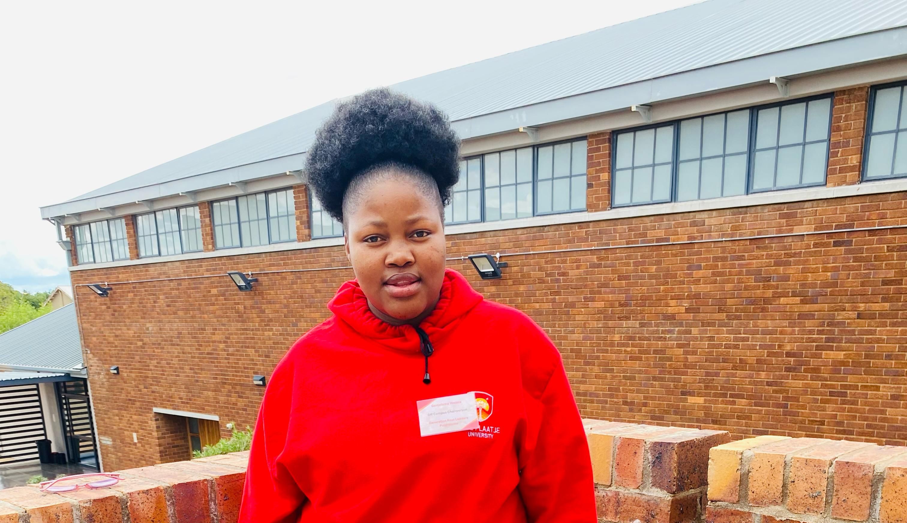 Gomolemo Precious Walaza